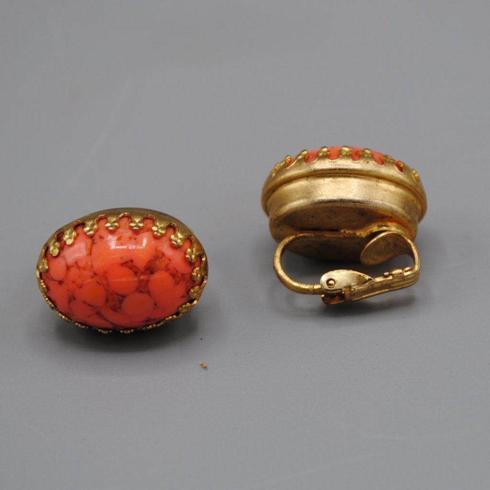 Vintage Retro PINK Gemstone CLIP Earrings - Picture 3 of 5